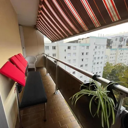 Meublé Les Dômes Du Parc 12ème *